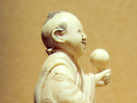 boy_with_ball